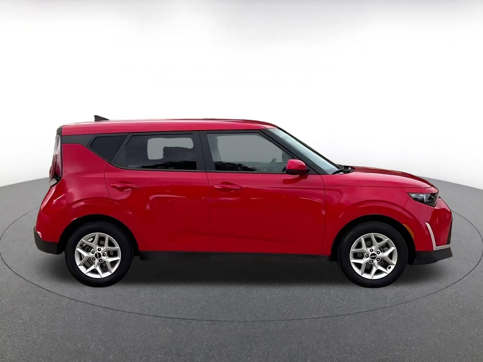 Thumbnail: 2025 Kia Soul - 16