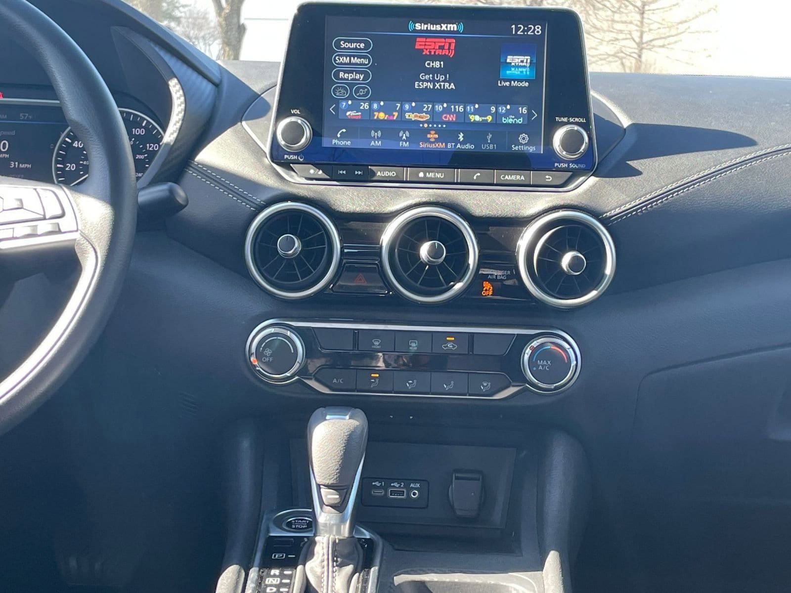 Thumbnail: 2025 Nissan Sentra - 18