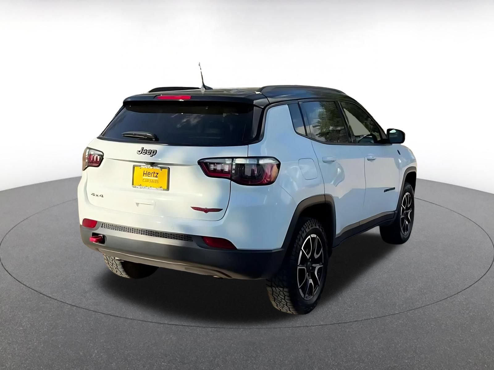 Thumbnail: 2025 Jeep Compass - 13