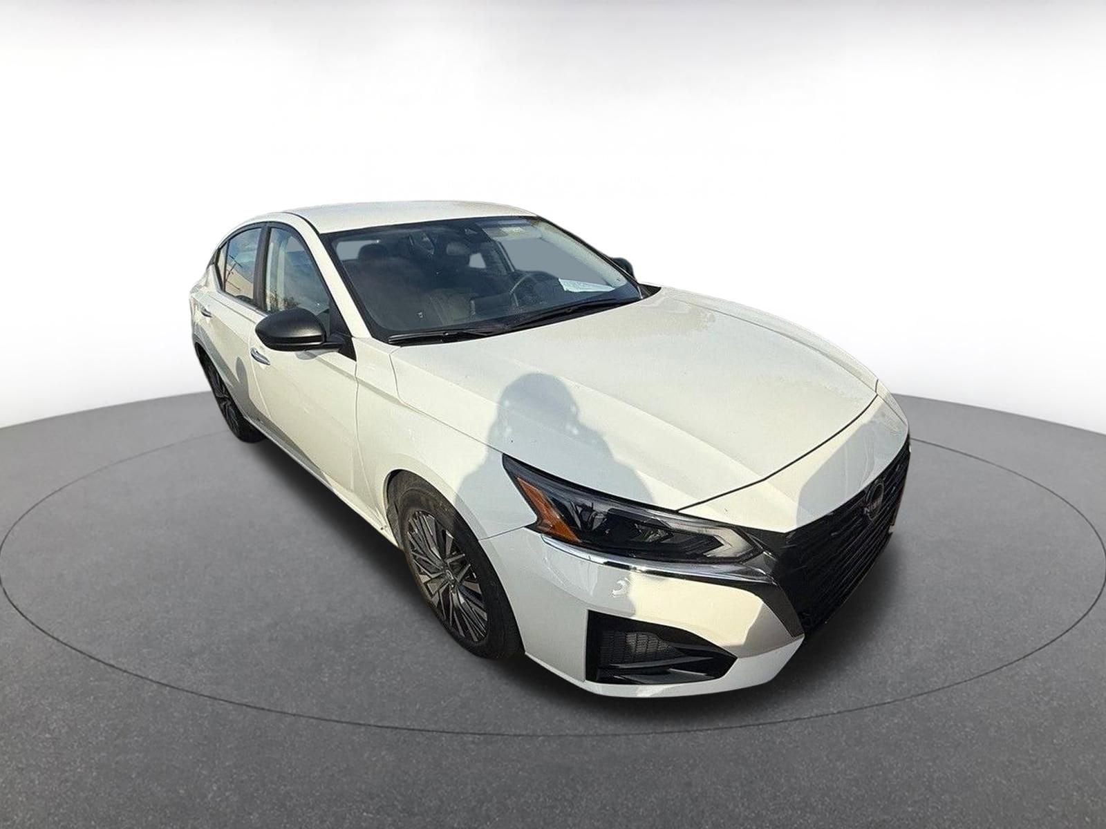 Thumbnail: 2025 Nissan Altima - 1