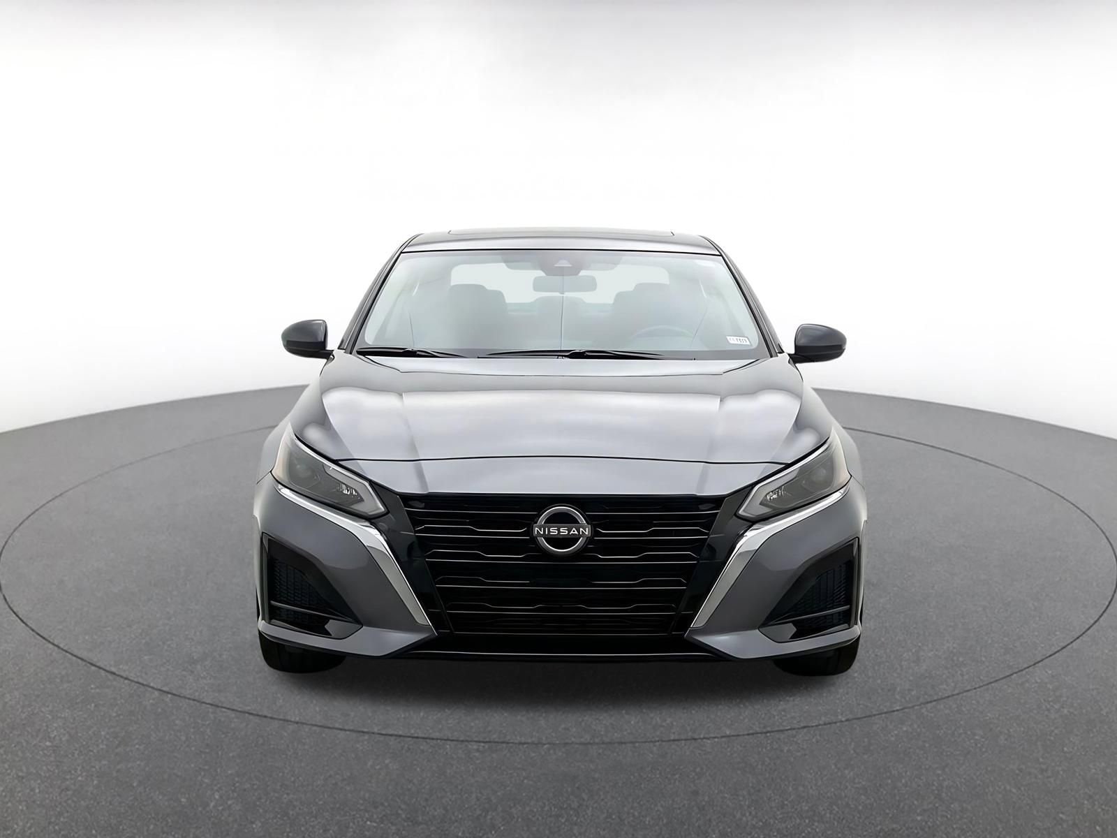 Thumbnail: 2025 Nissan Altima - 2