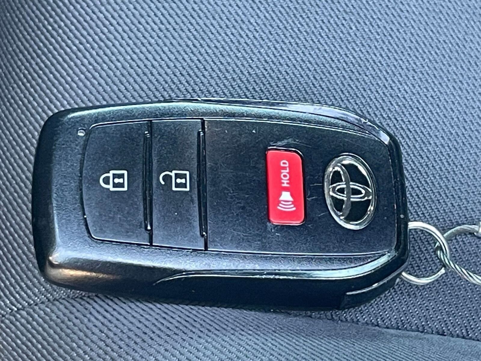 Thumbnail: 2024 Toyota Tacoma - 22