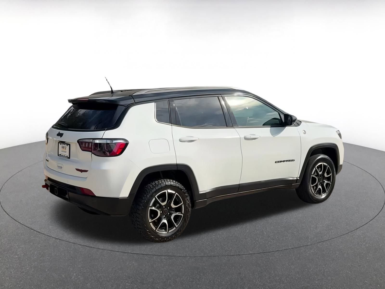 Thumbnail: 2025 Jeep Compass - 15