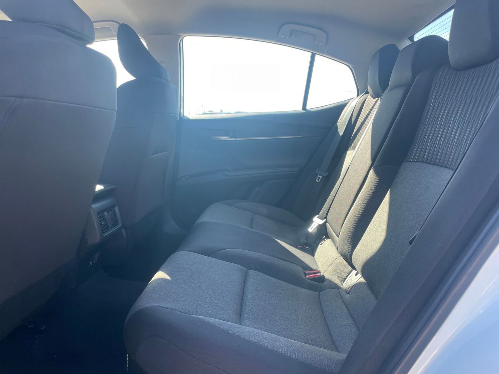 Thumbnail: 2025 Toyota Camry - 25