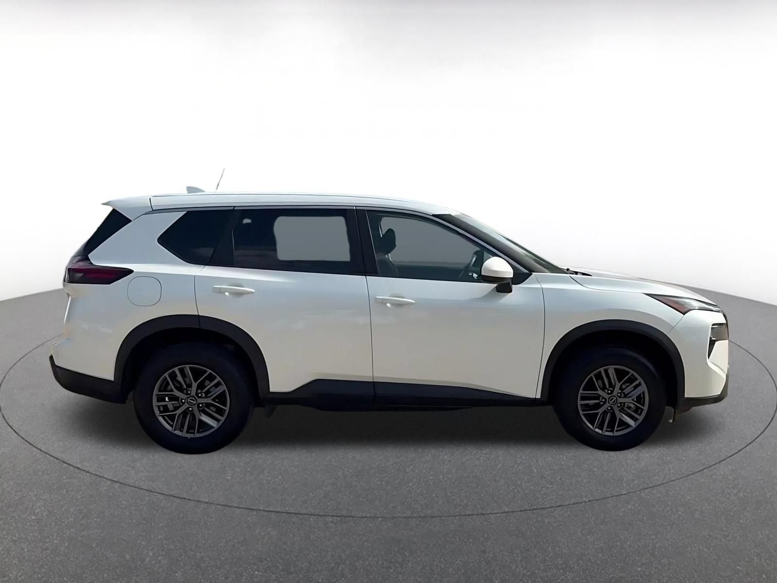 Thumbnail: 2026 Nissan Rogue - 16