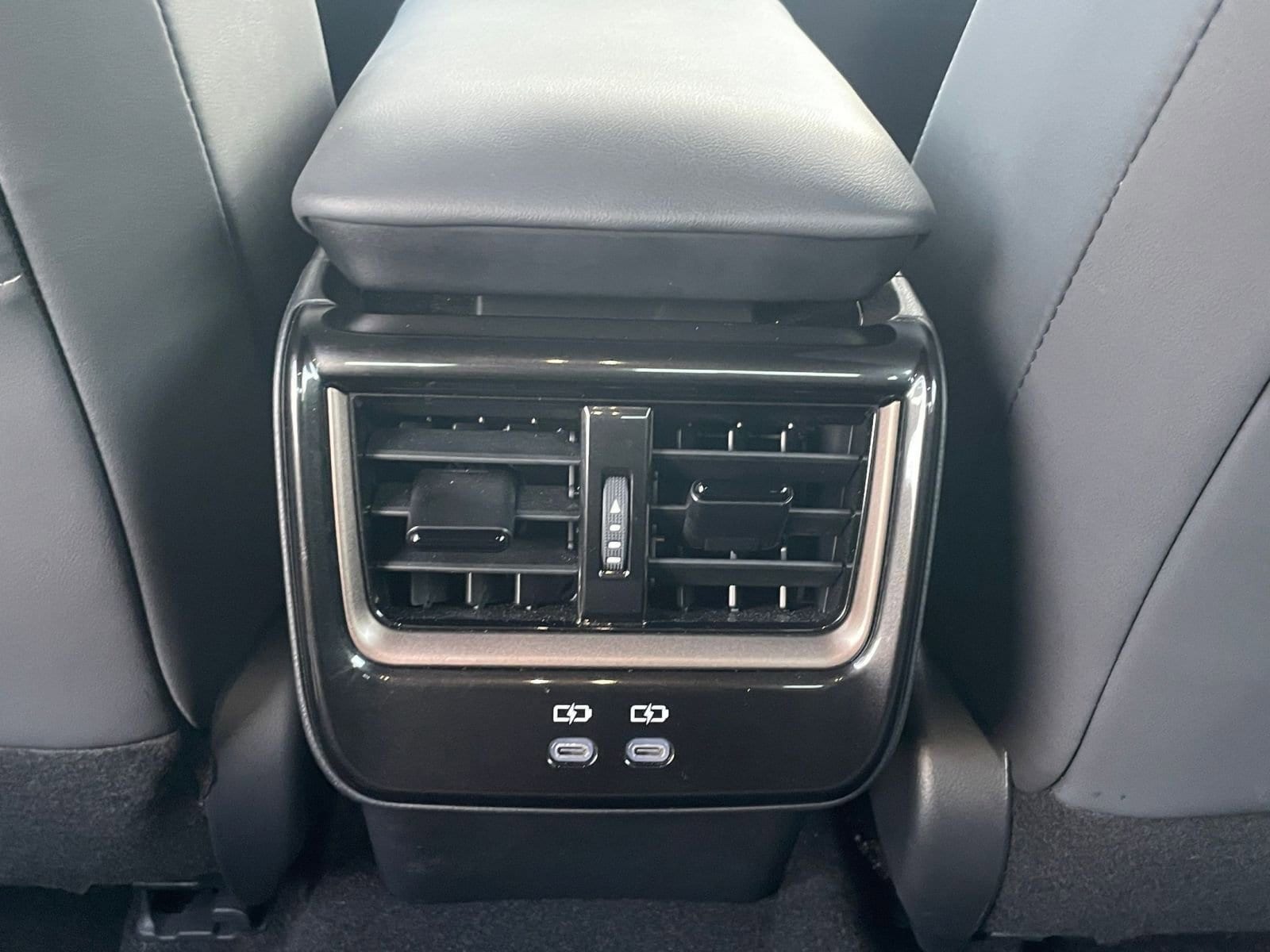 Thumbnail: 2025 Toyota Crown - 24