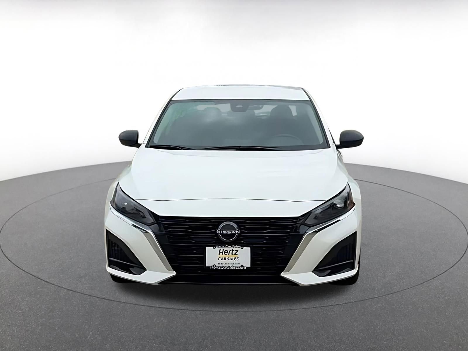 Thumbnail: 2025 Nissan Altima - 7