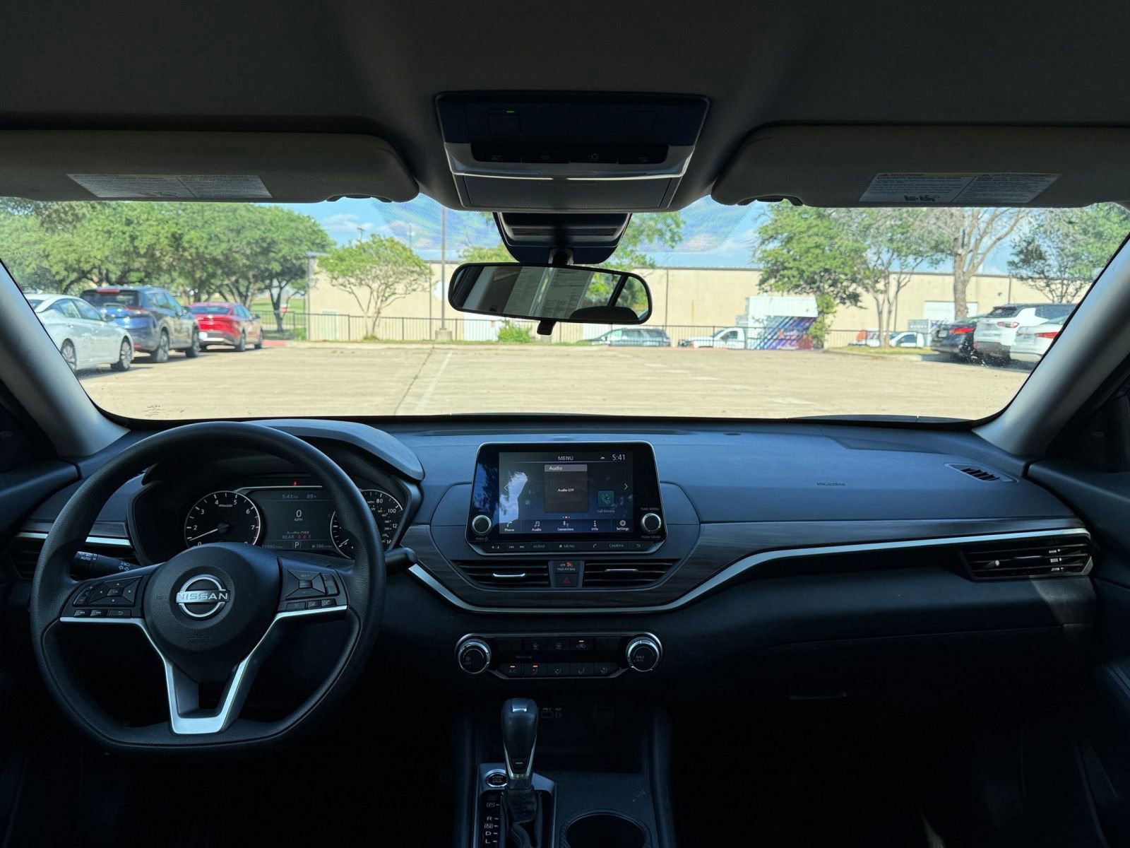 Thumbnail: 2025 Nissan Altima - 33
