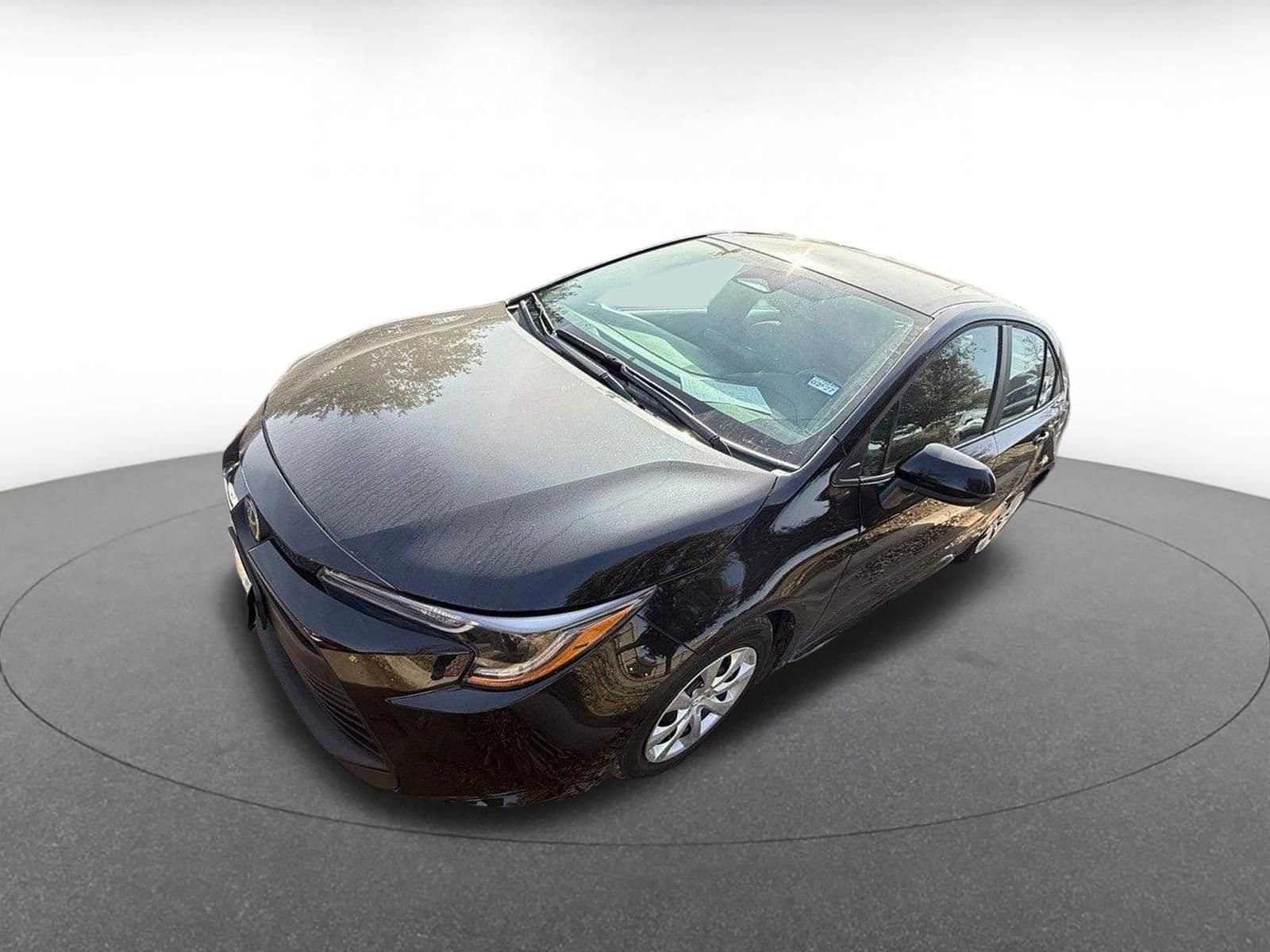 Thumbnail: 2025 Toyota Corolla - 2