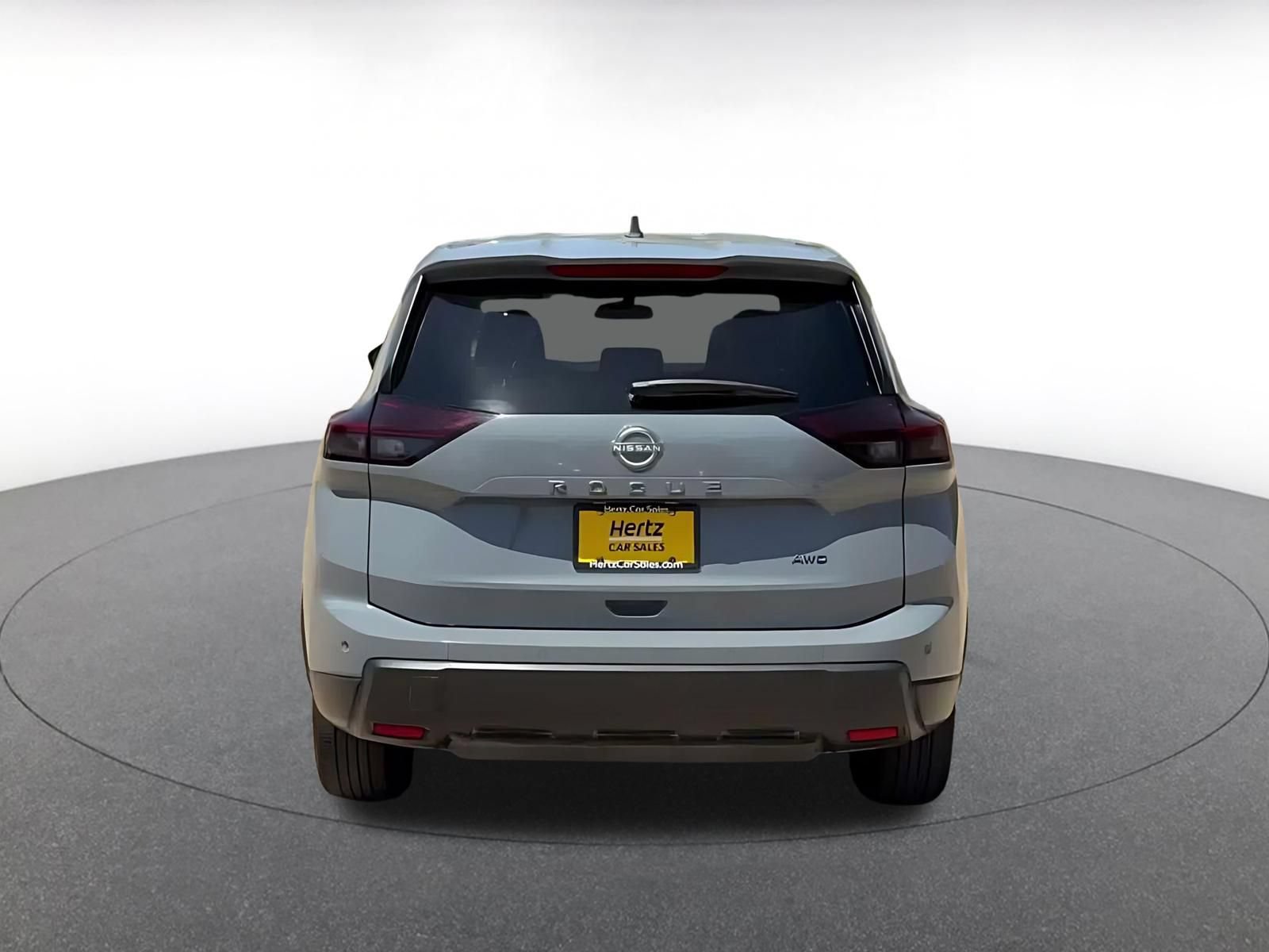 Thumbnail: 2026 Nissan Rogue - 10