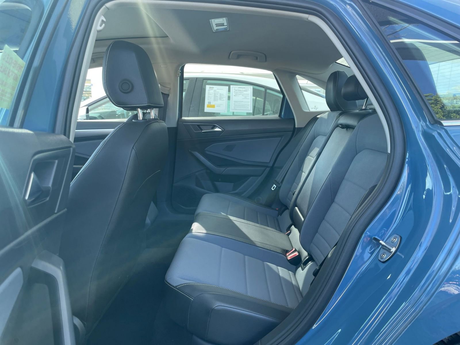 Thumbnail: 2025 Volkswagen Jetta - 29