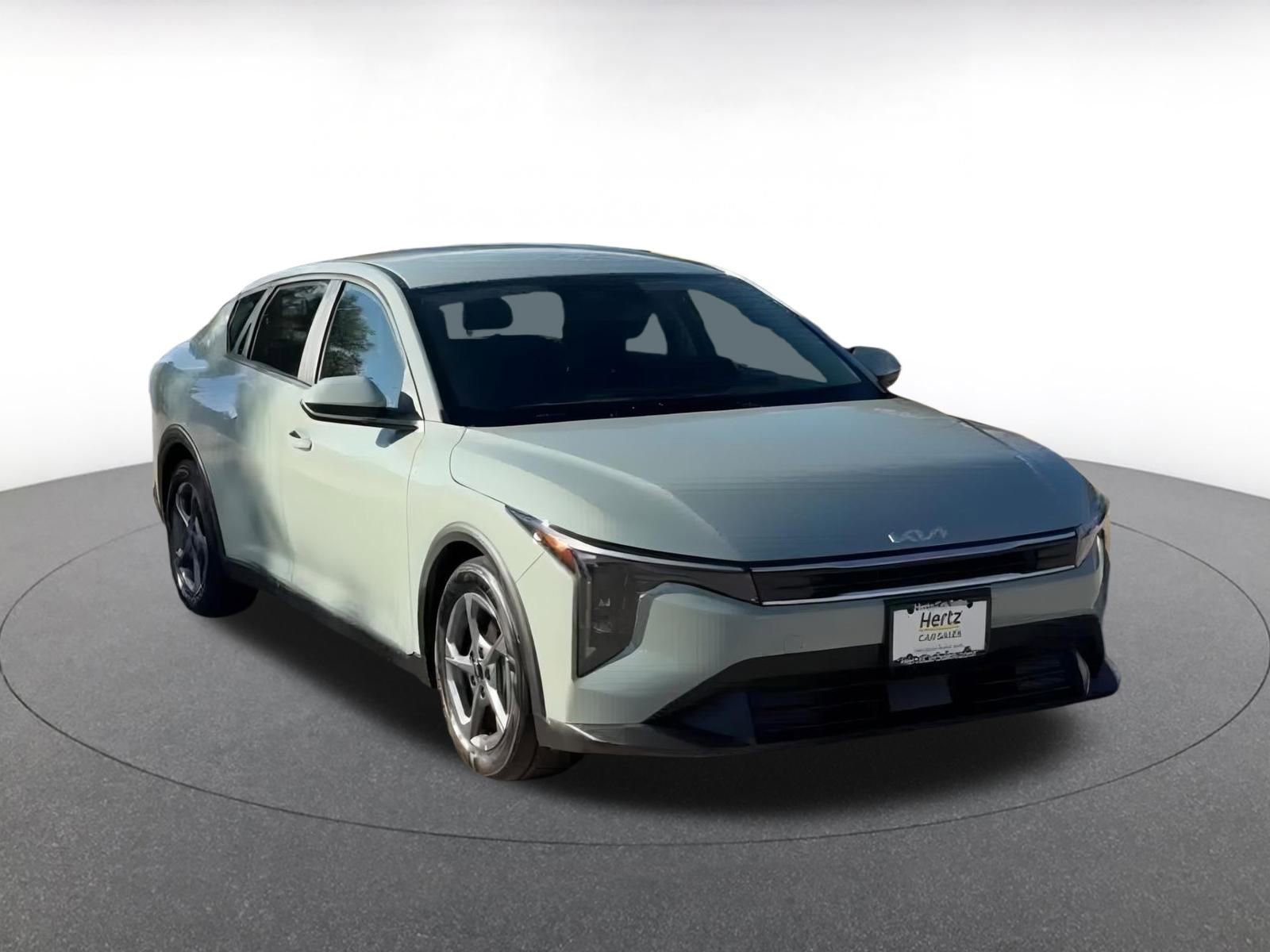 Thumbnail: 2025 Kia K4 - 3