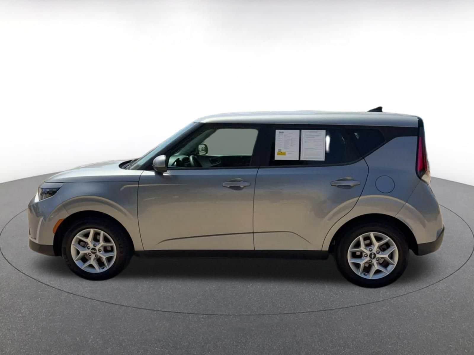 Thumbnail: 2025 Kia Soul - 8