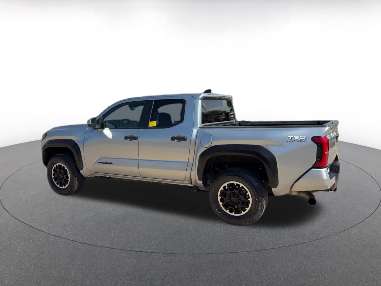 Thumbnail: 2024 Toyota Tacoma - 10