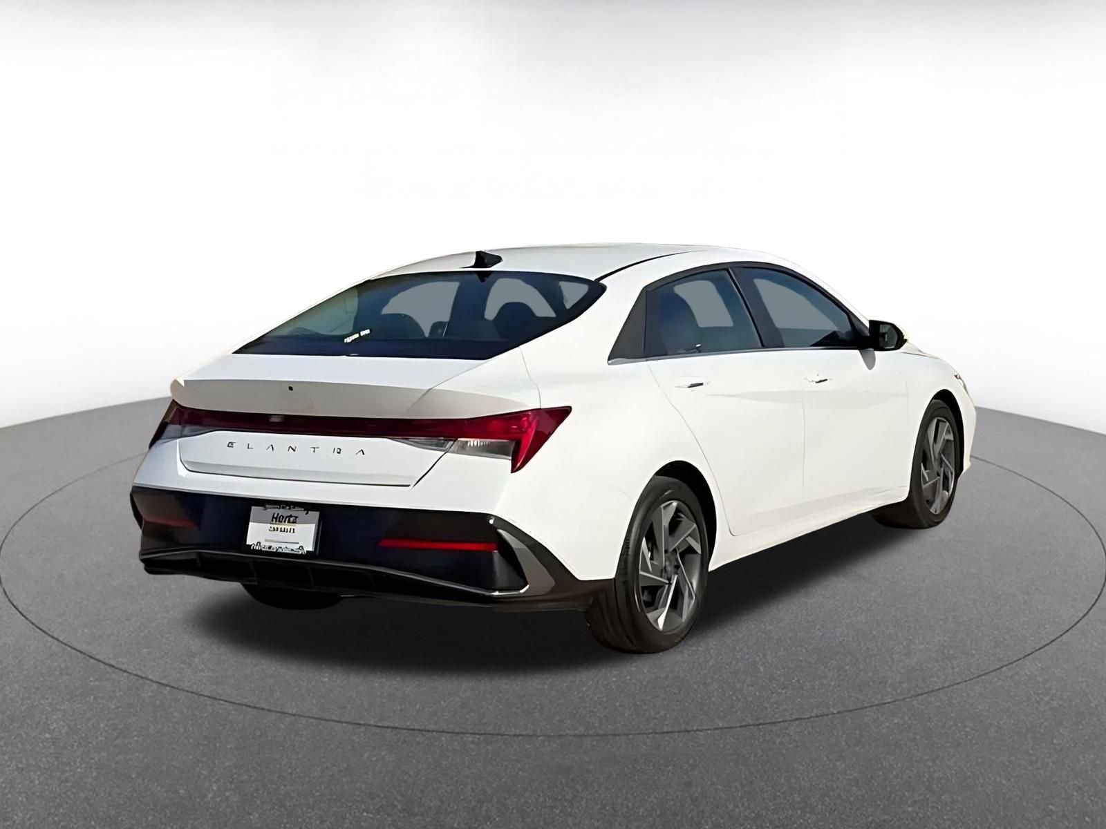 Thumbnail: 2025 Hyundai Elantra - 14