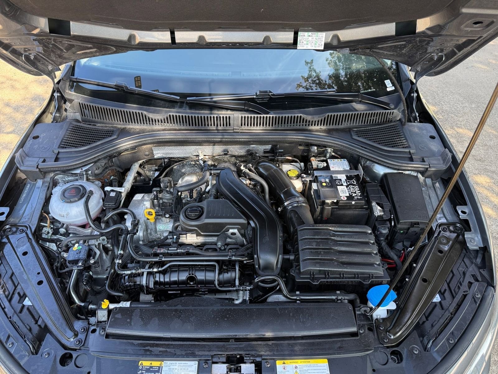 Thumbnail: 2025 Volkswagen Jetta - 32