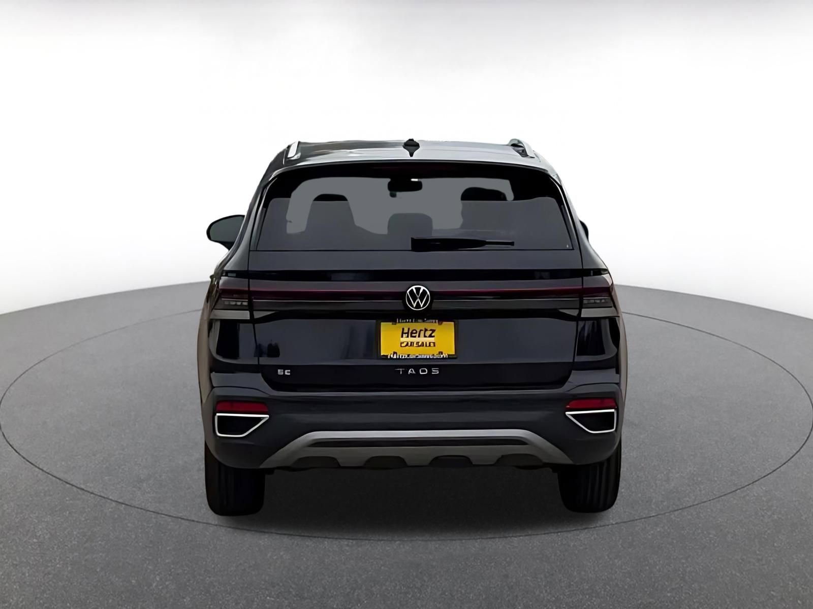 Thumbnail: 2025 Volkswagen Taos - 12