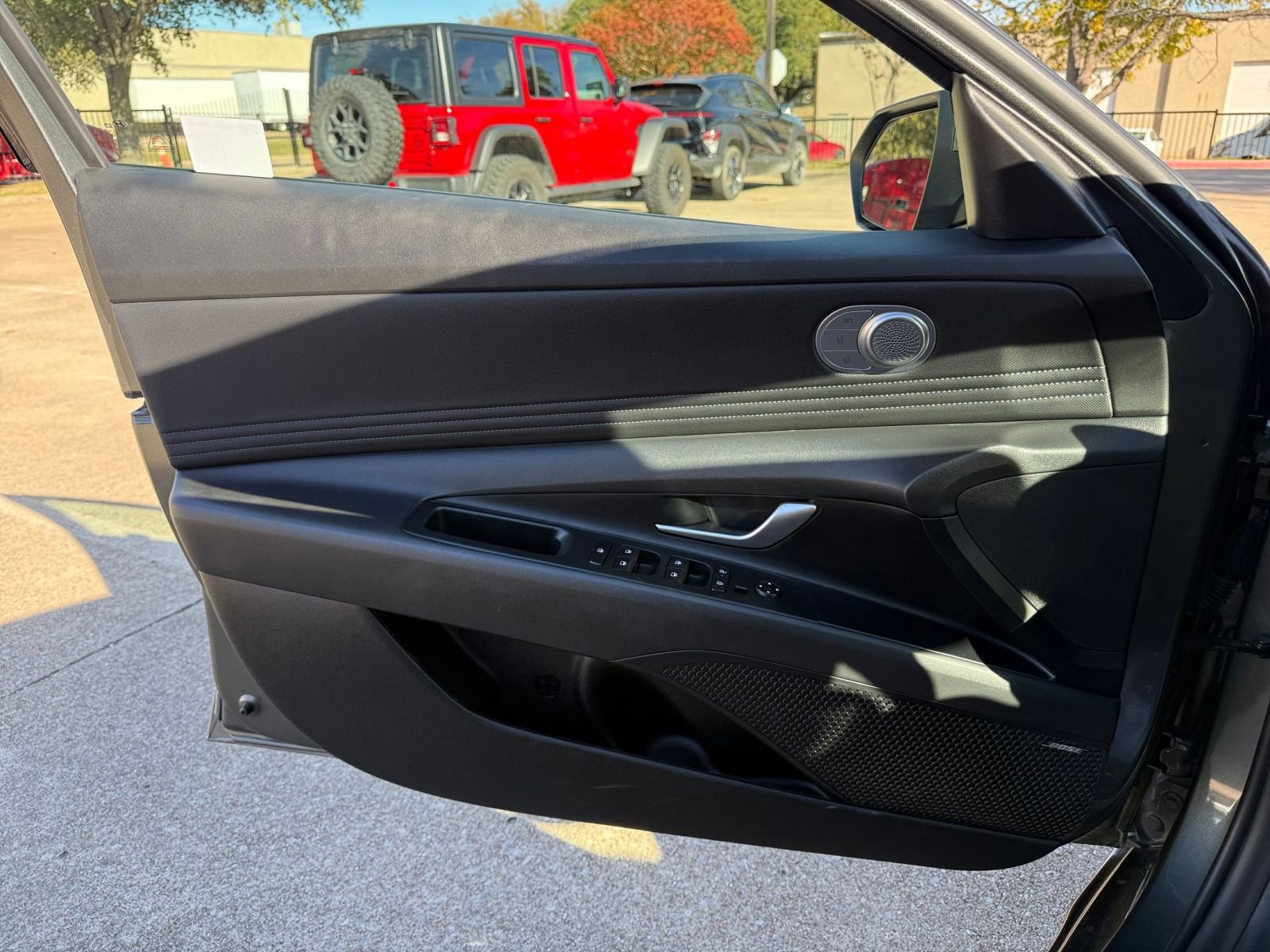 Thumbnail: 2025 Hyundai Elantra - 21