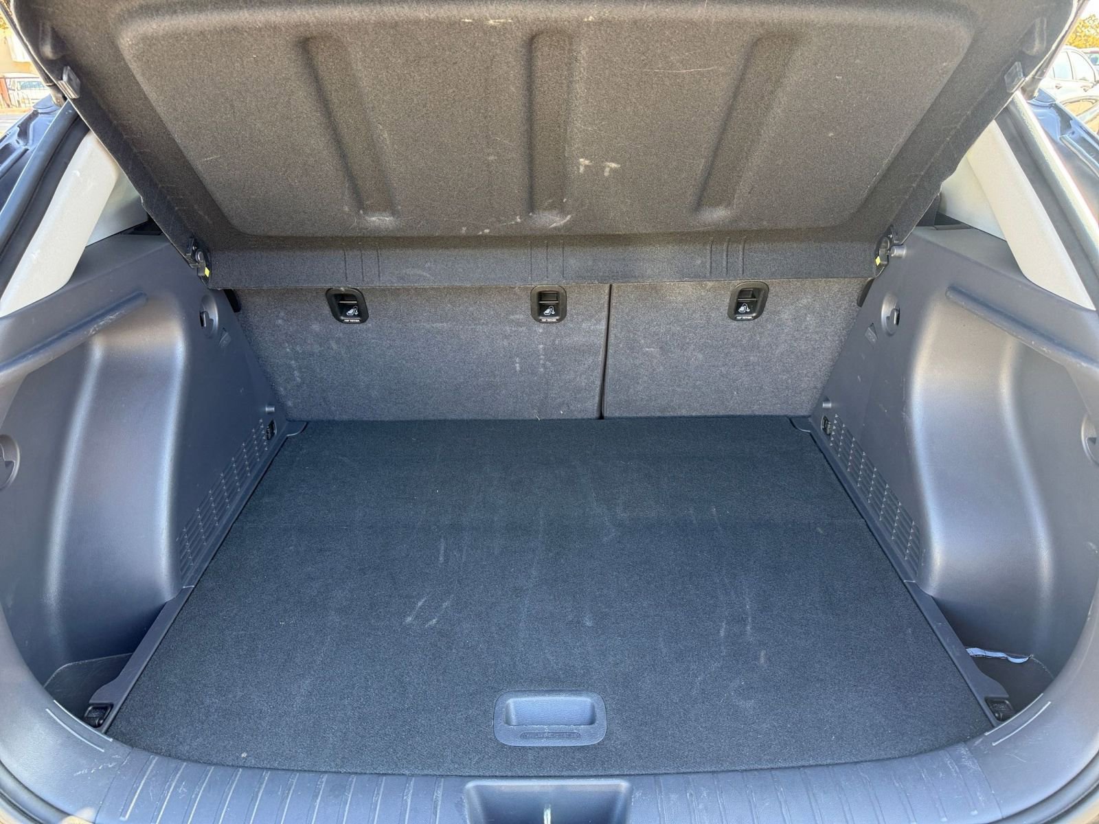 Thumbnail: 2025 Hyundai Kona - 31