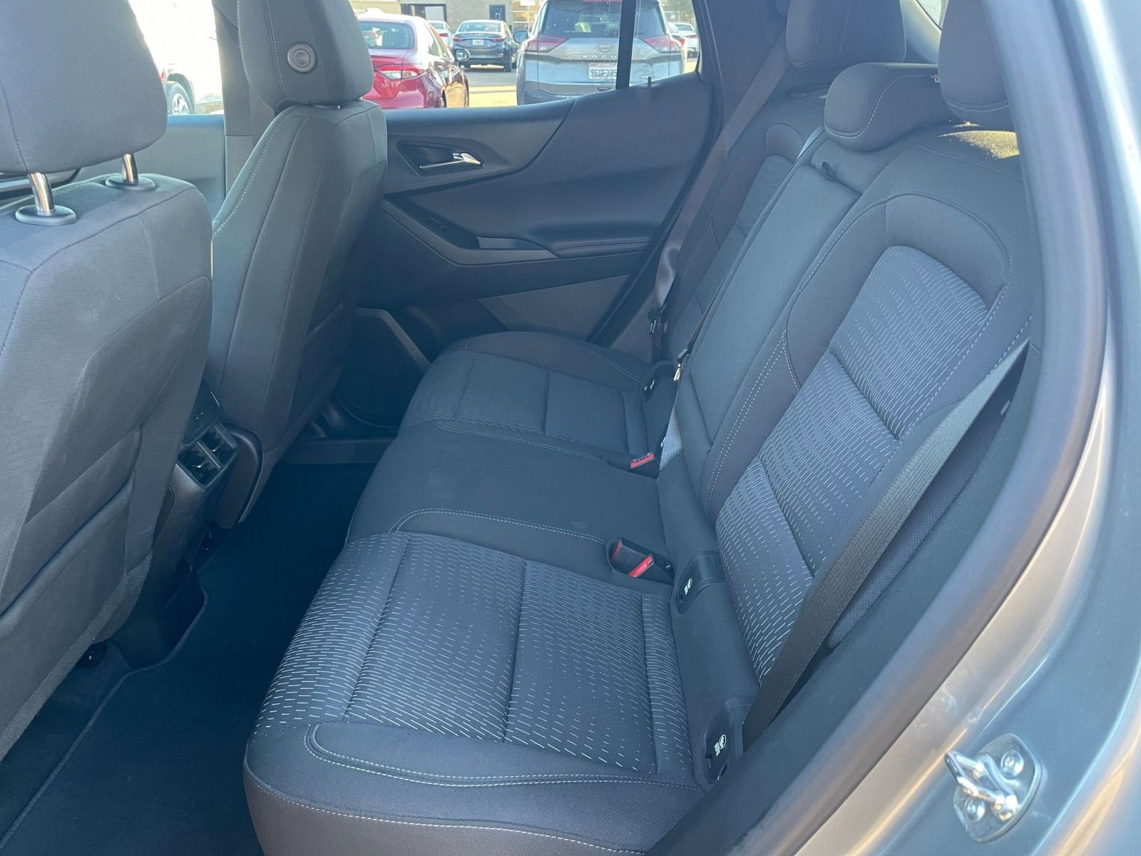 Thumbnail: 2025 Chevrolet Equinox - 25