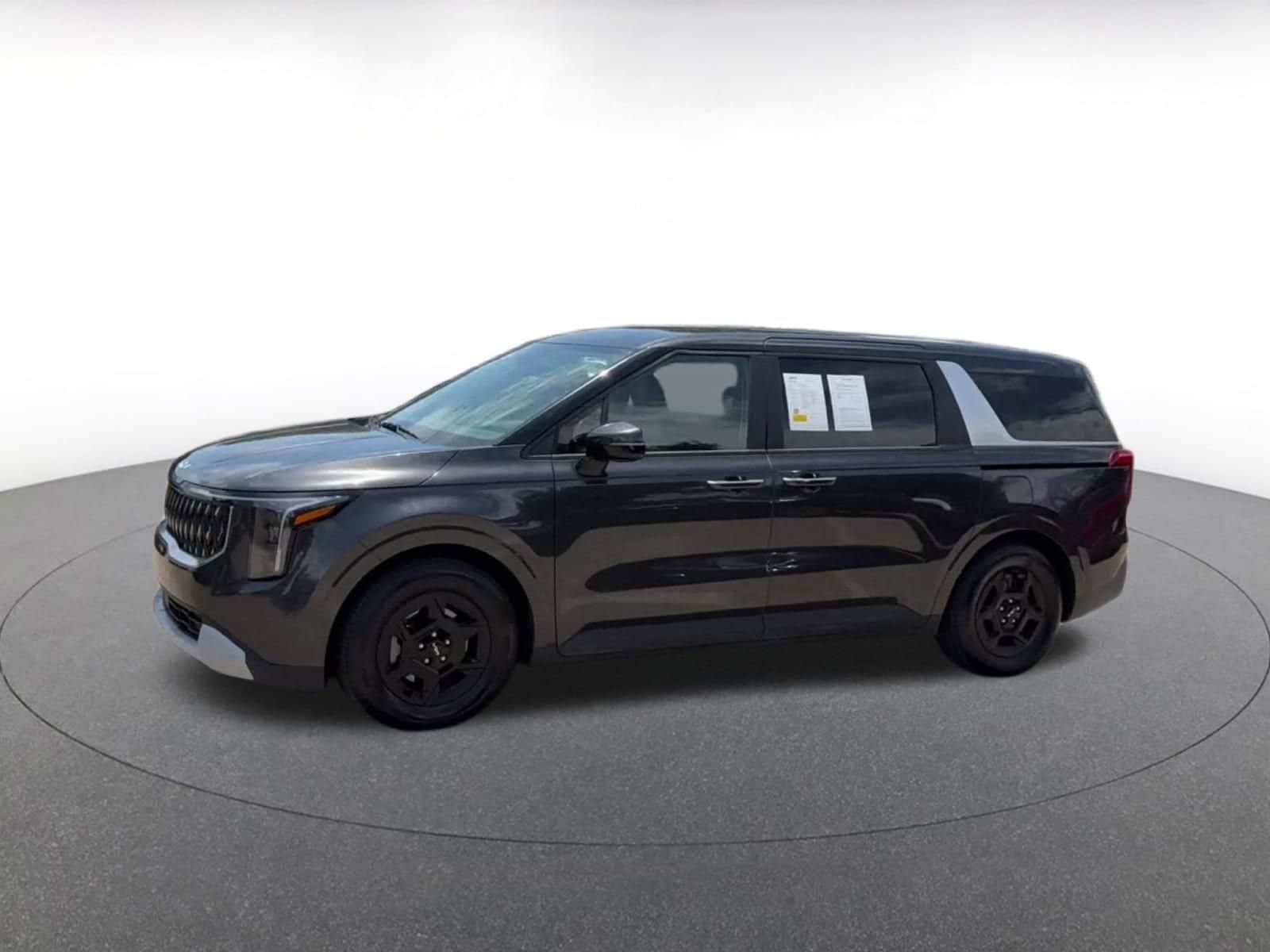 Thumbnail: 2026 Kia Carnival - 8