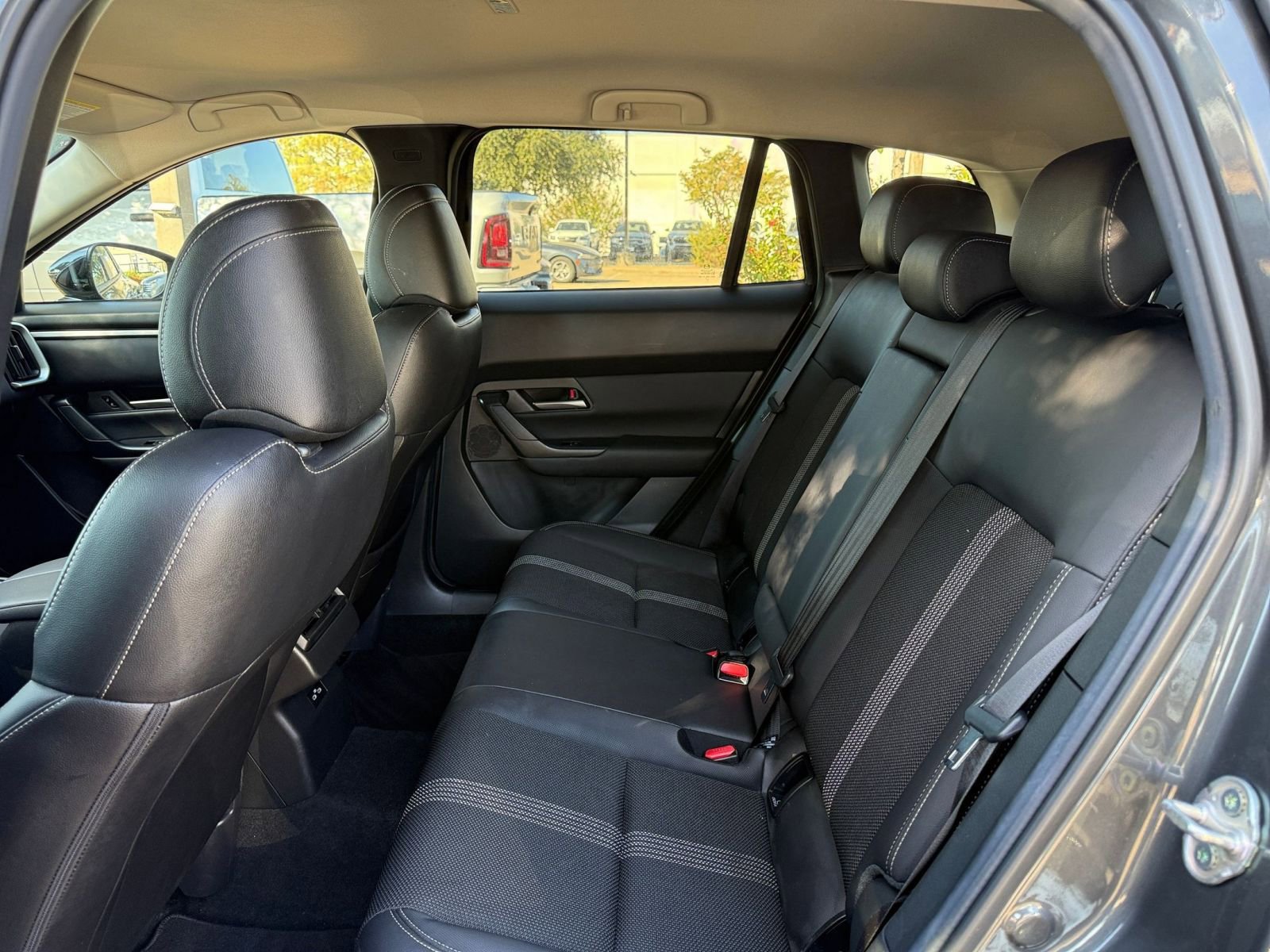 Thumbnail: 2025 Mazda CX-50 - 25