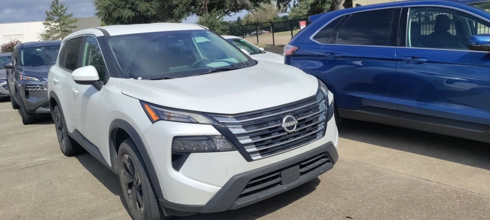 Thumbnail: 2024 Nissan Rogue - 1
