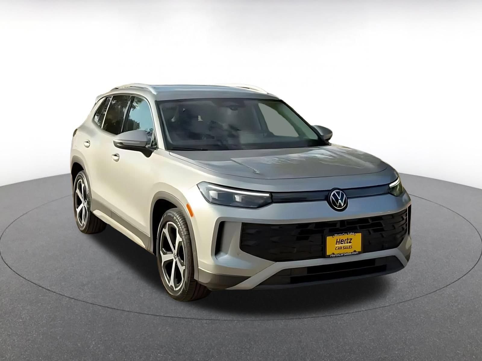 Thumbnail: 2026 Volkswagen Tiguan - 3