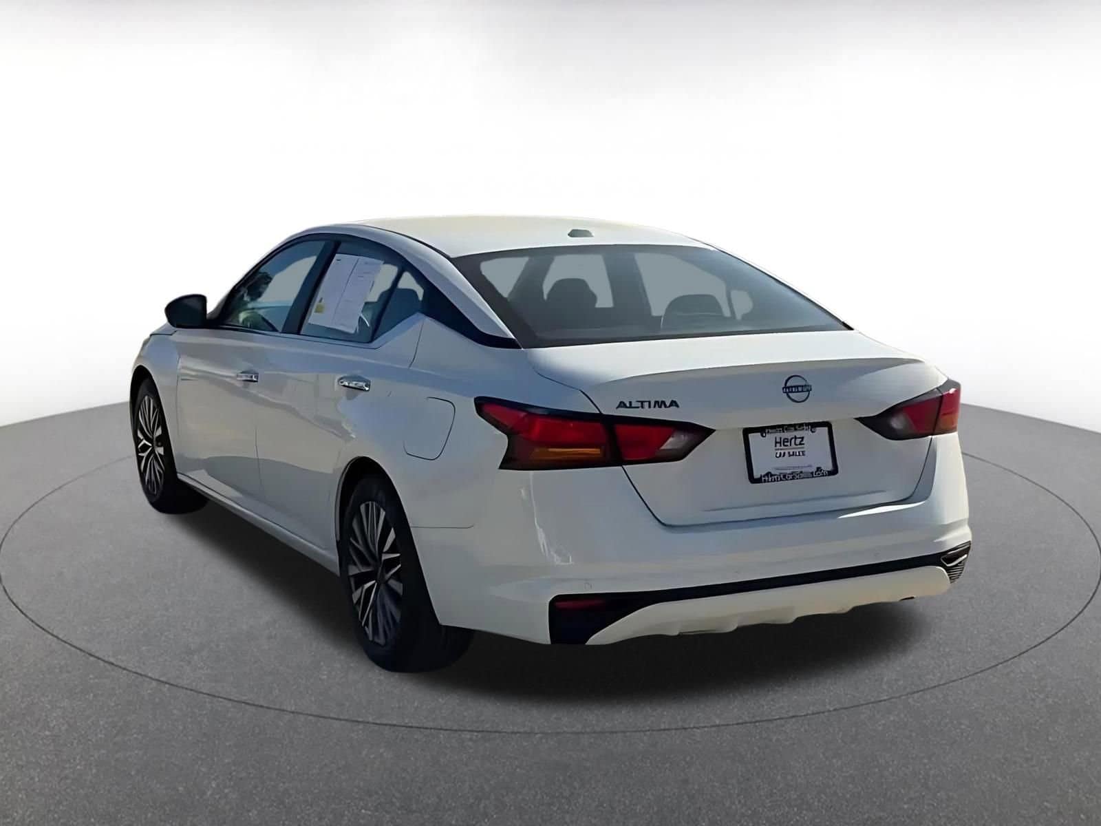 Thumbnail: 2025 Nissan Altima - 11