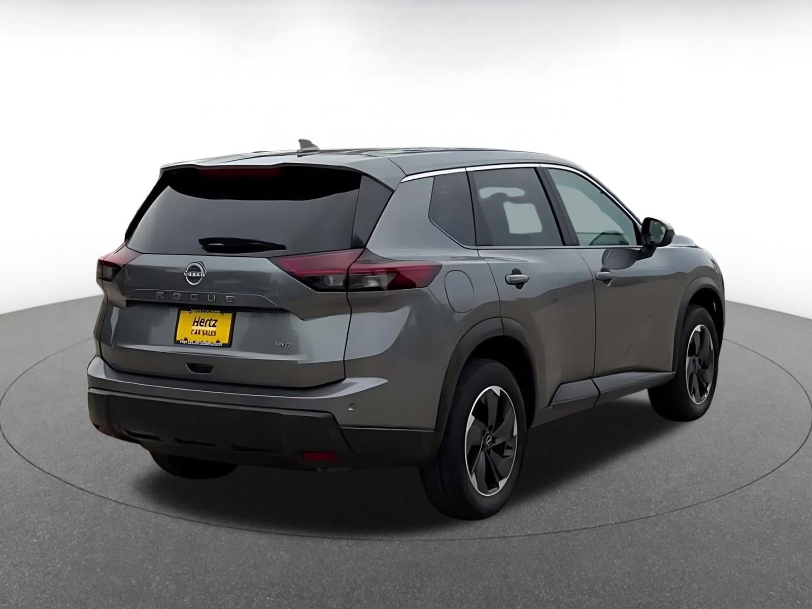 Thumbnail: 2025 Nissan Rogue - 15