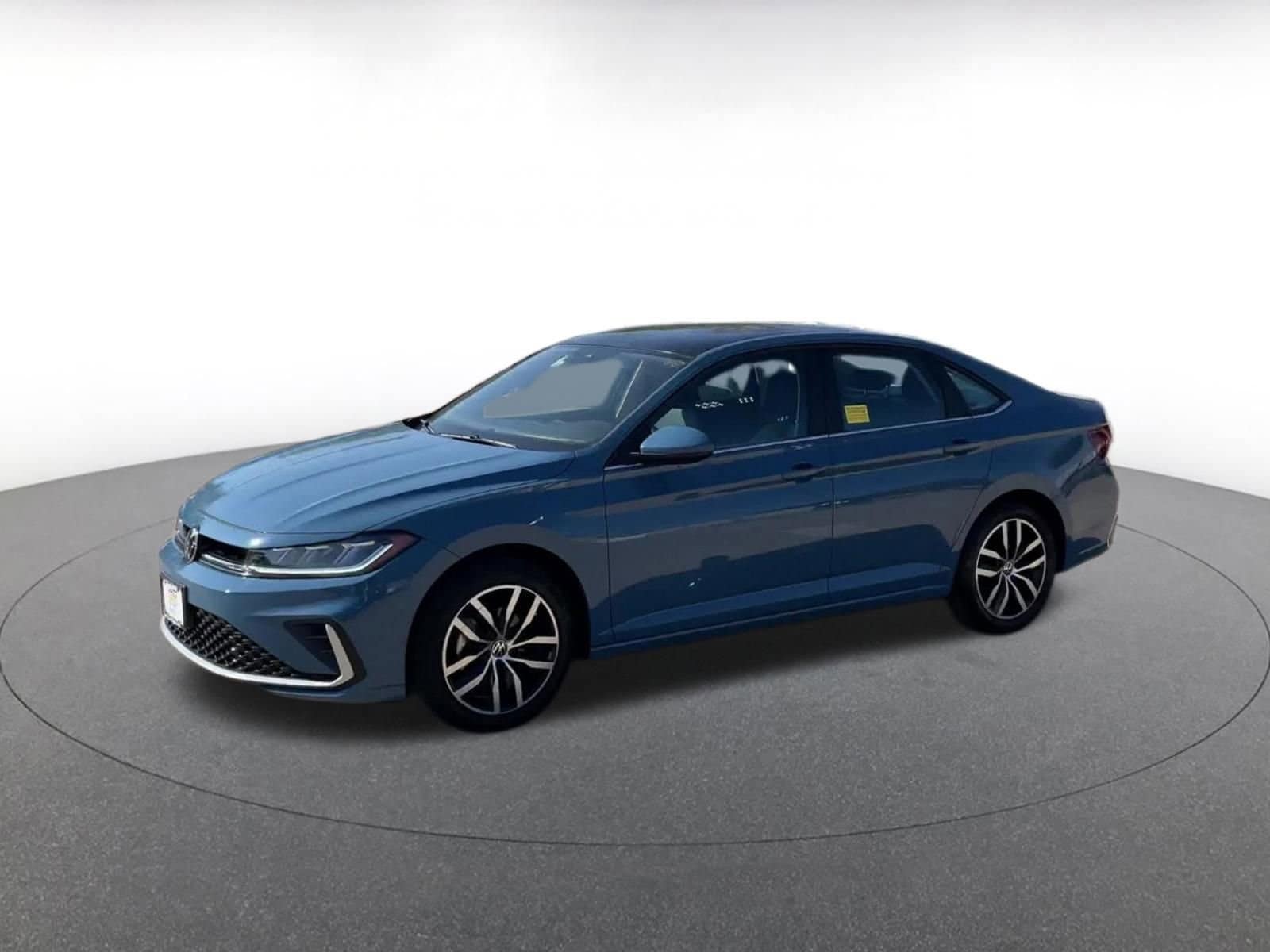 Thumbnail: 2025 Volkswagen Jetta - 8