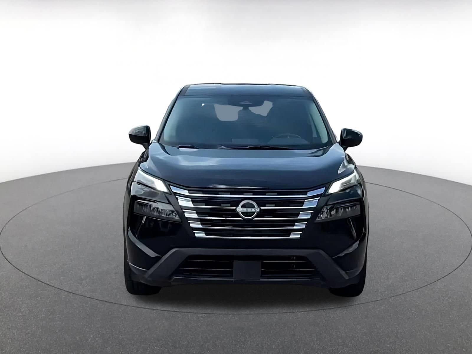 Thumbnail: 2026 Nissan Rogue - 4