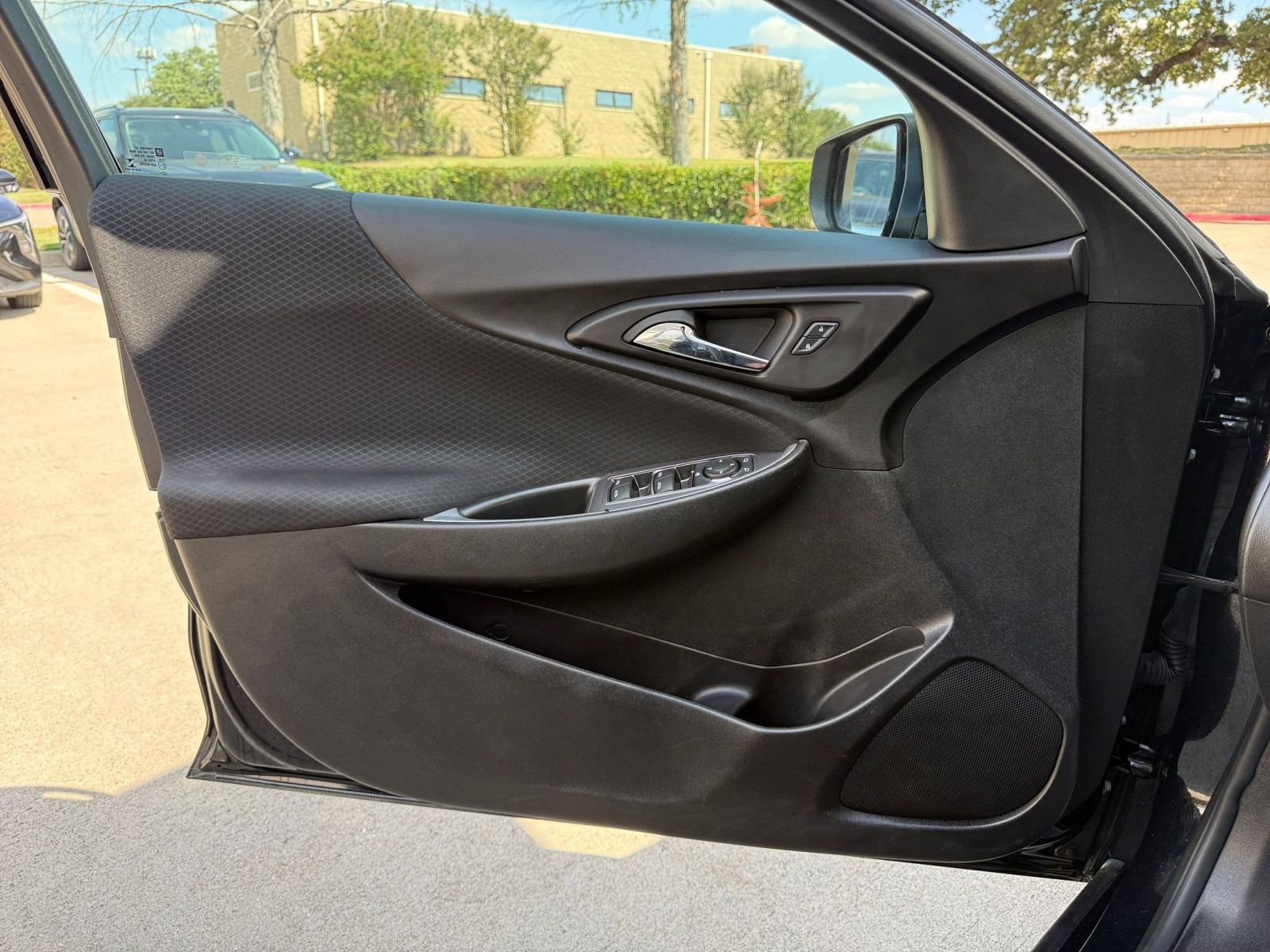 Thumbnail: 2024 Chevrolet Malibu - 20