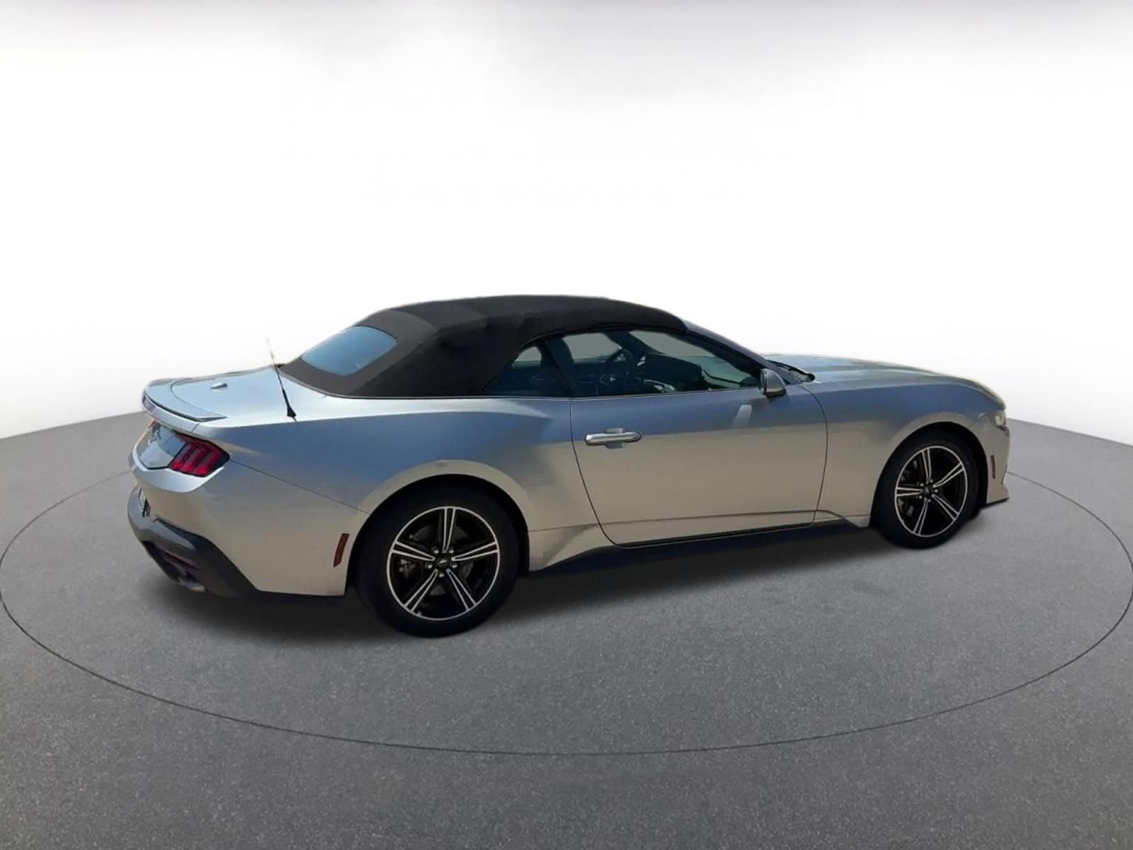 Thumbnail: 2024 Ford Mustang - 15