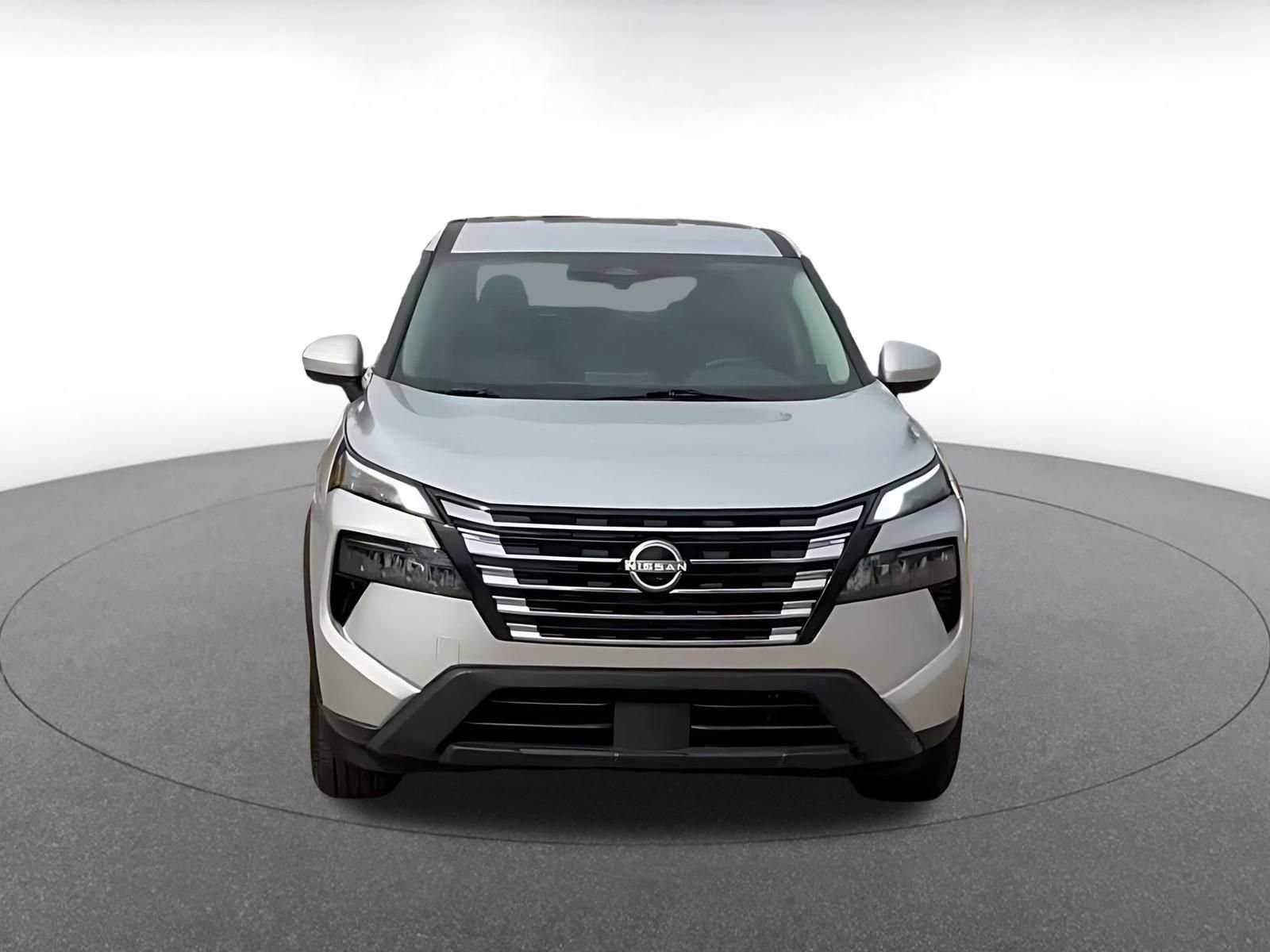 Thumbnail: 2025 Nissan Rogue - 4