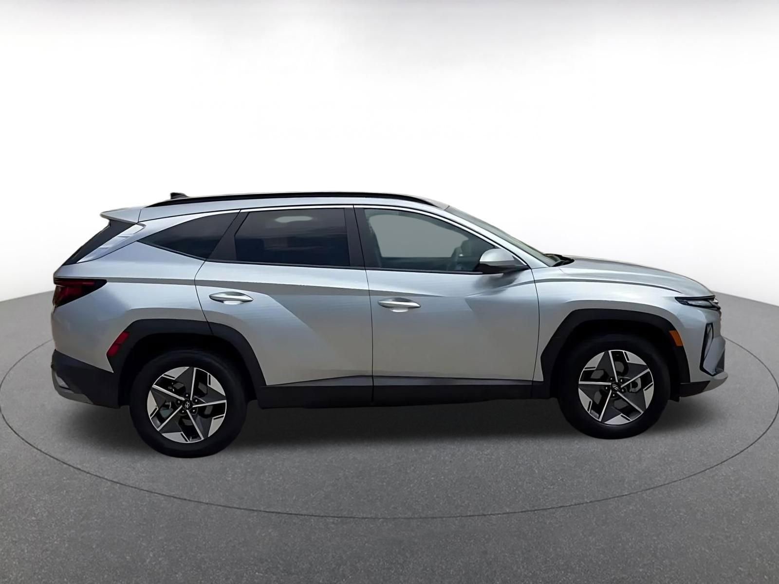 Thumbnail: 2025 Hyundai Tucson - 16