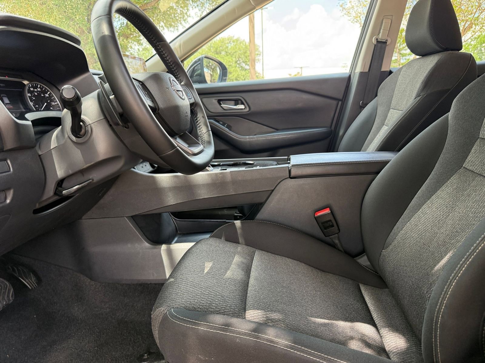 Thumbnail: 2025 Nissan Rogue - 28