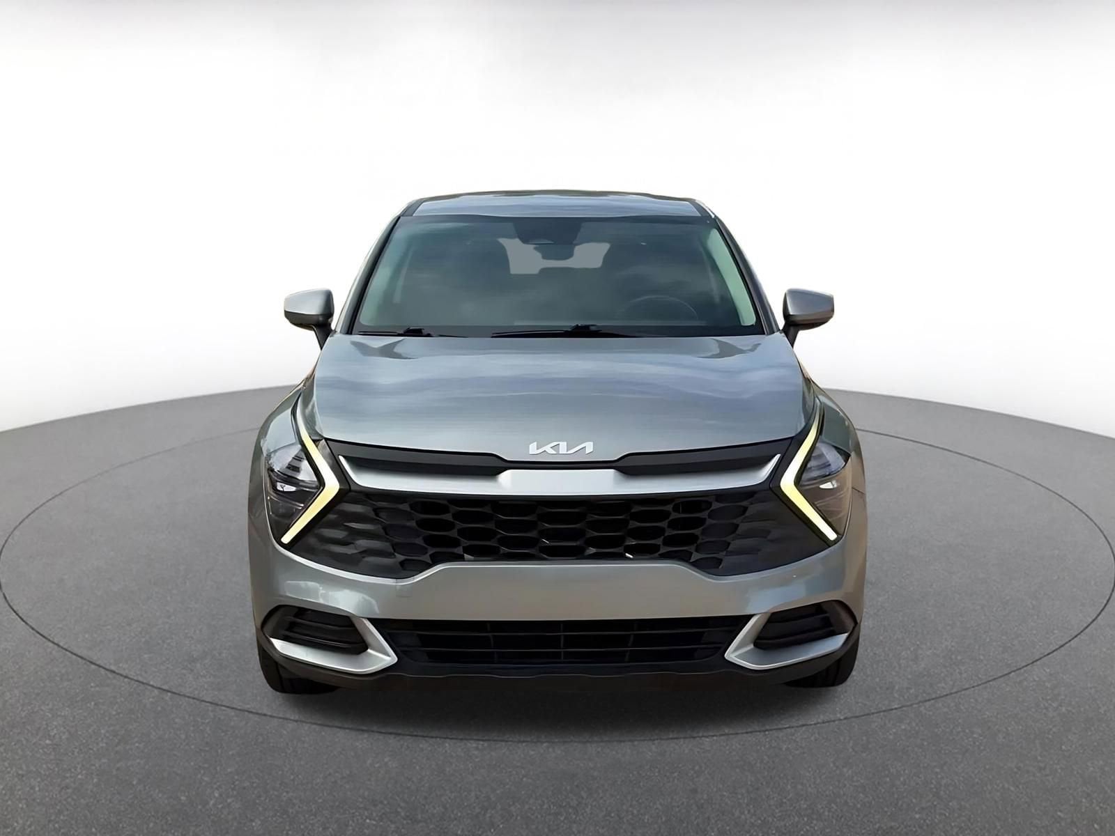 Thumbnail: 2024 Kia Sportage - 4
