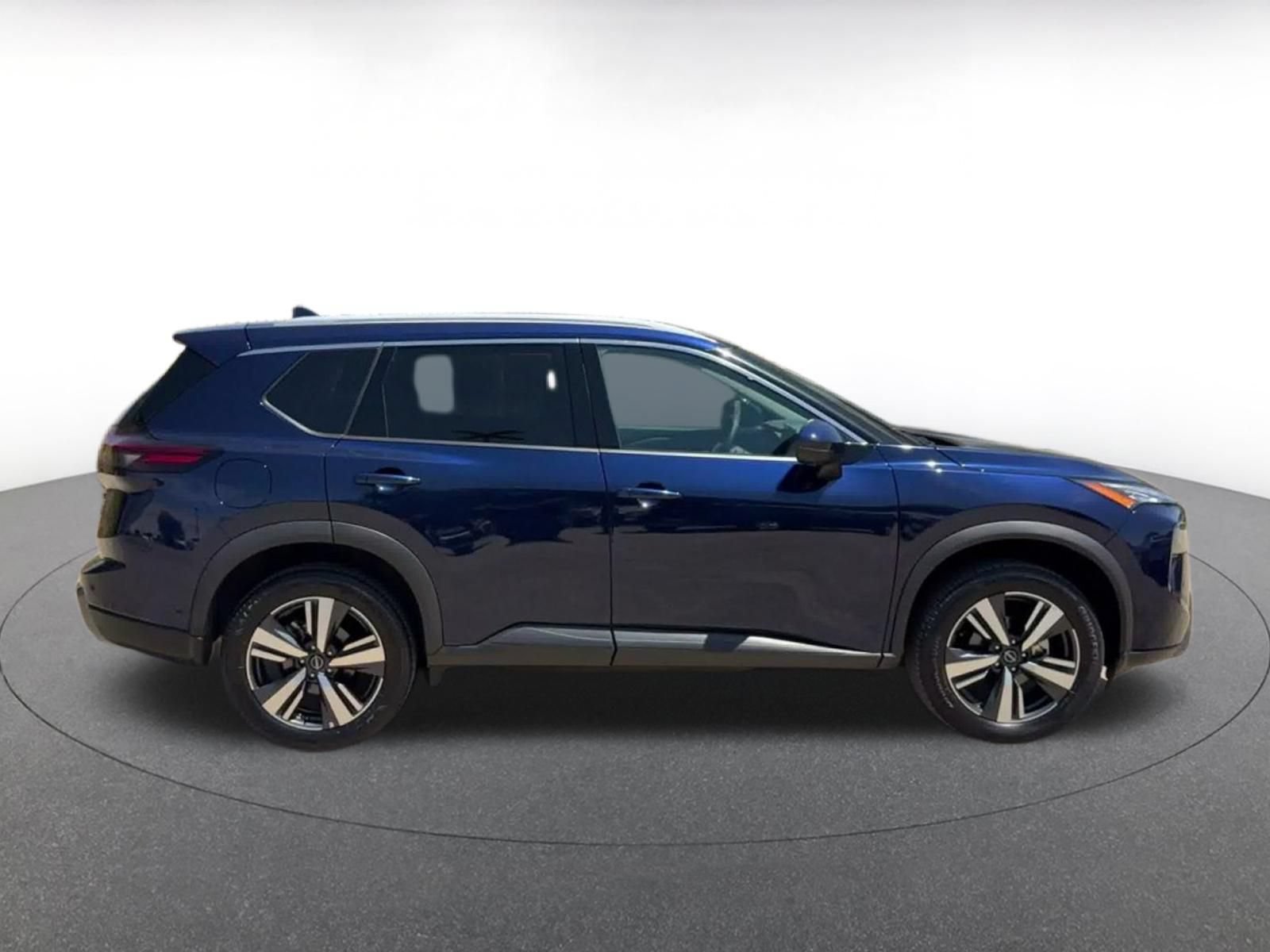 Thumbnail: 2026 Nissan Rogue - 15