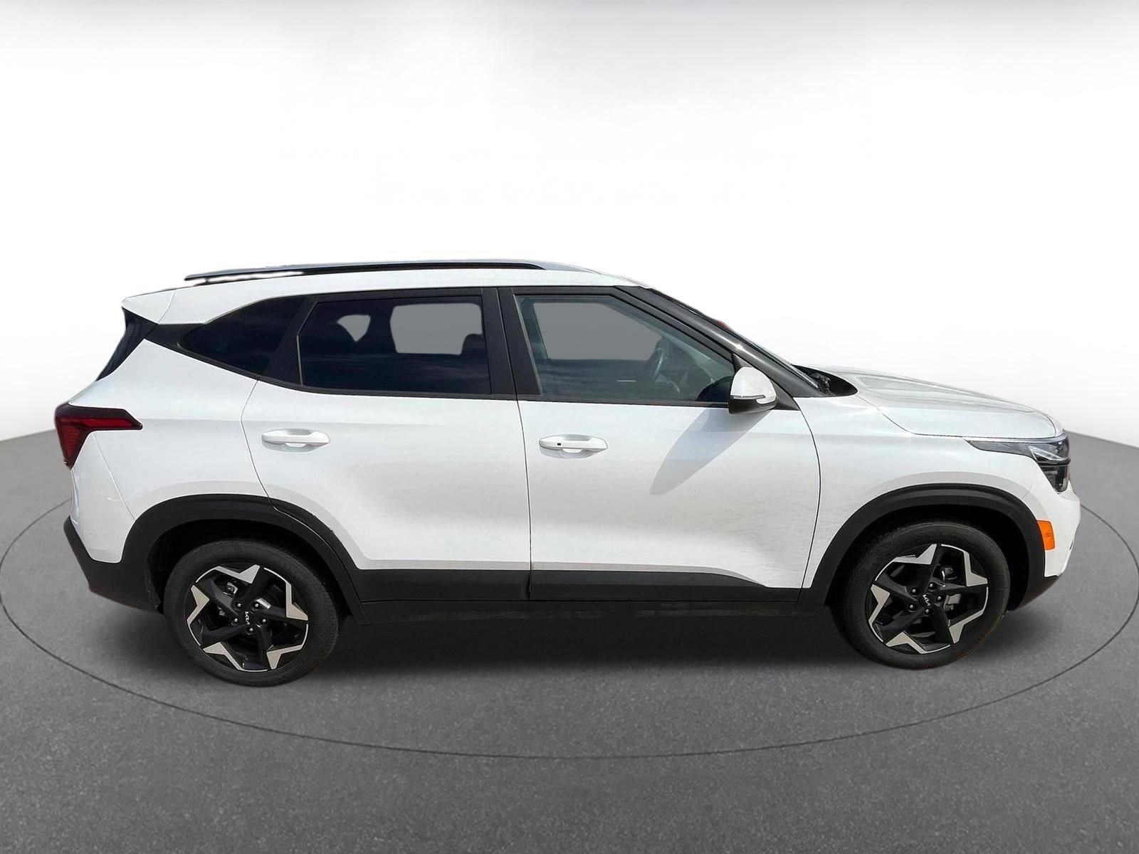 Thumbnail: 2025 Kia Seltos - 5