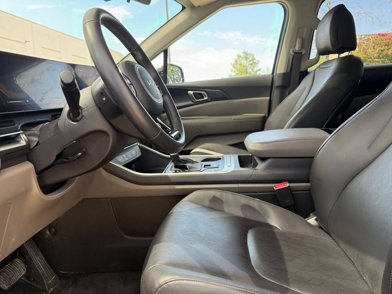 Thumbnail: 2026 Kia Carnival - 29