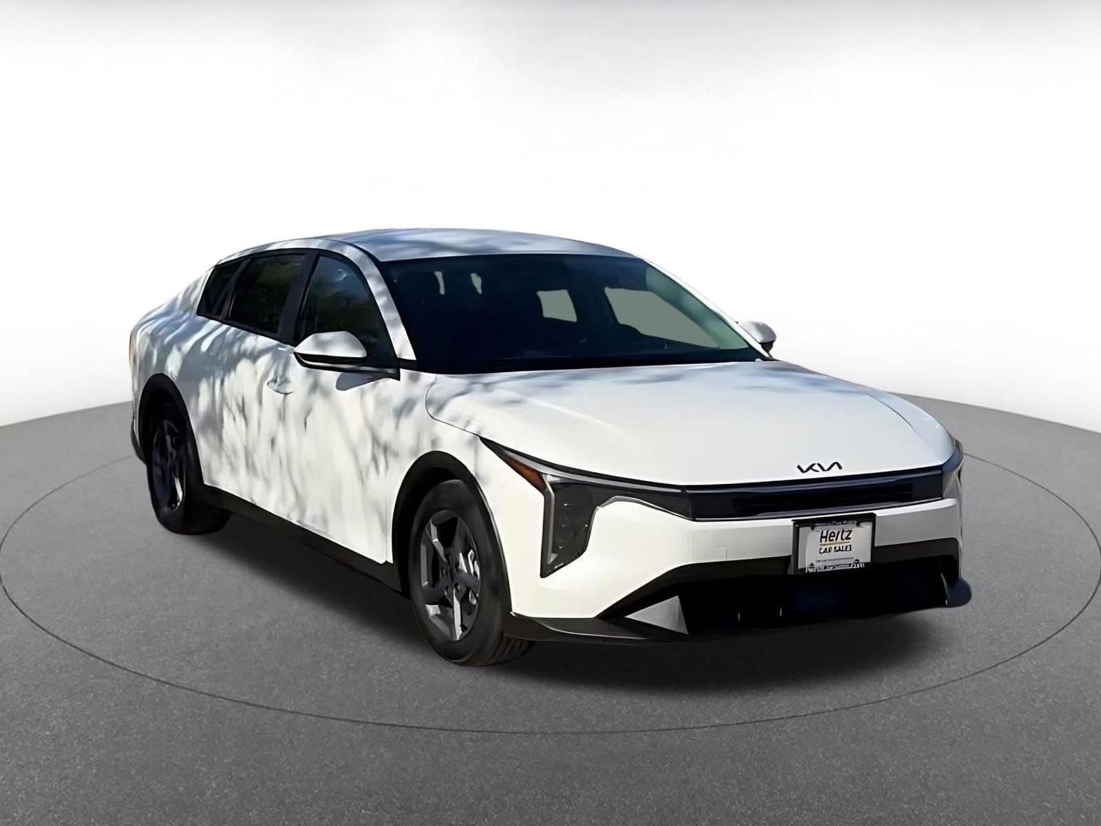 Thumbnail: 2025 Kia K4 - 3