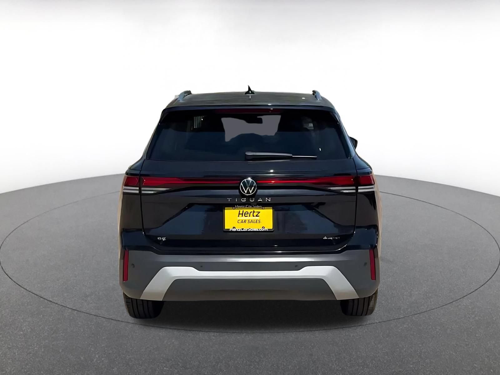 Thumbnail: 2026 Volkswagen Tiguan - 12