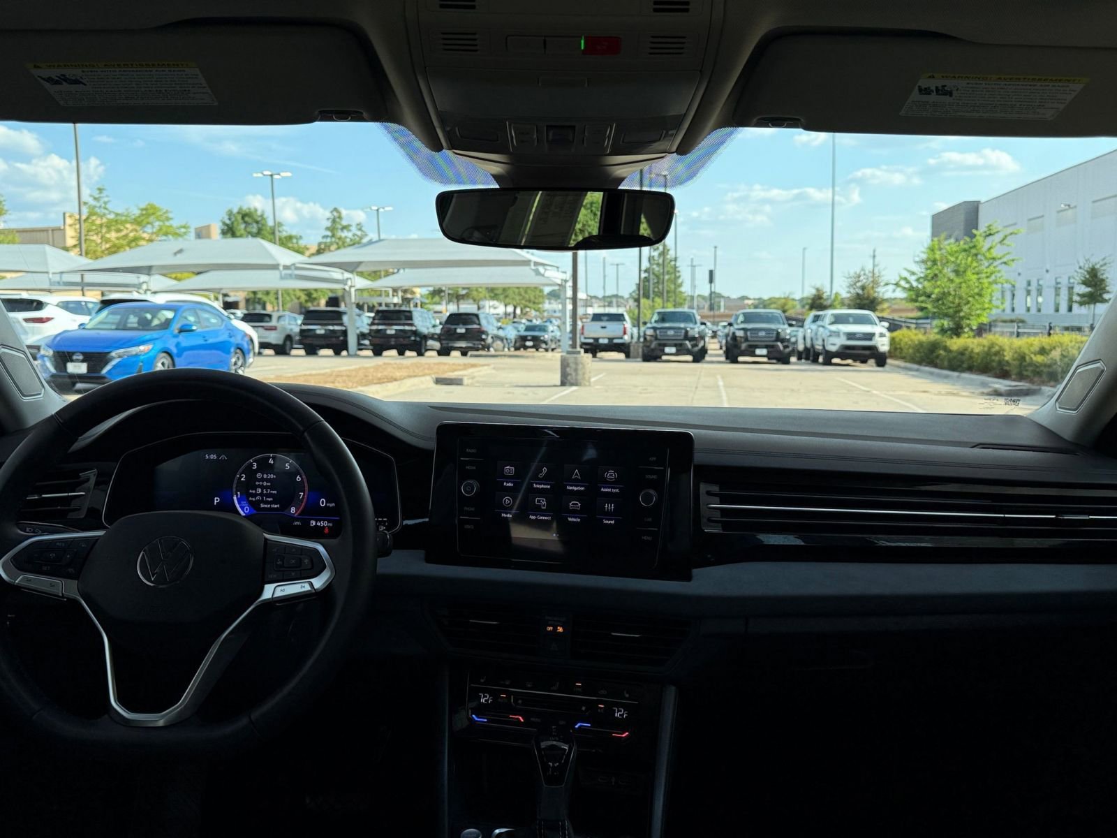 Thumbnail: 2025 Volkswagen Jetta - 33