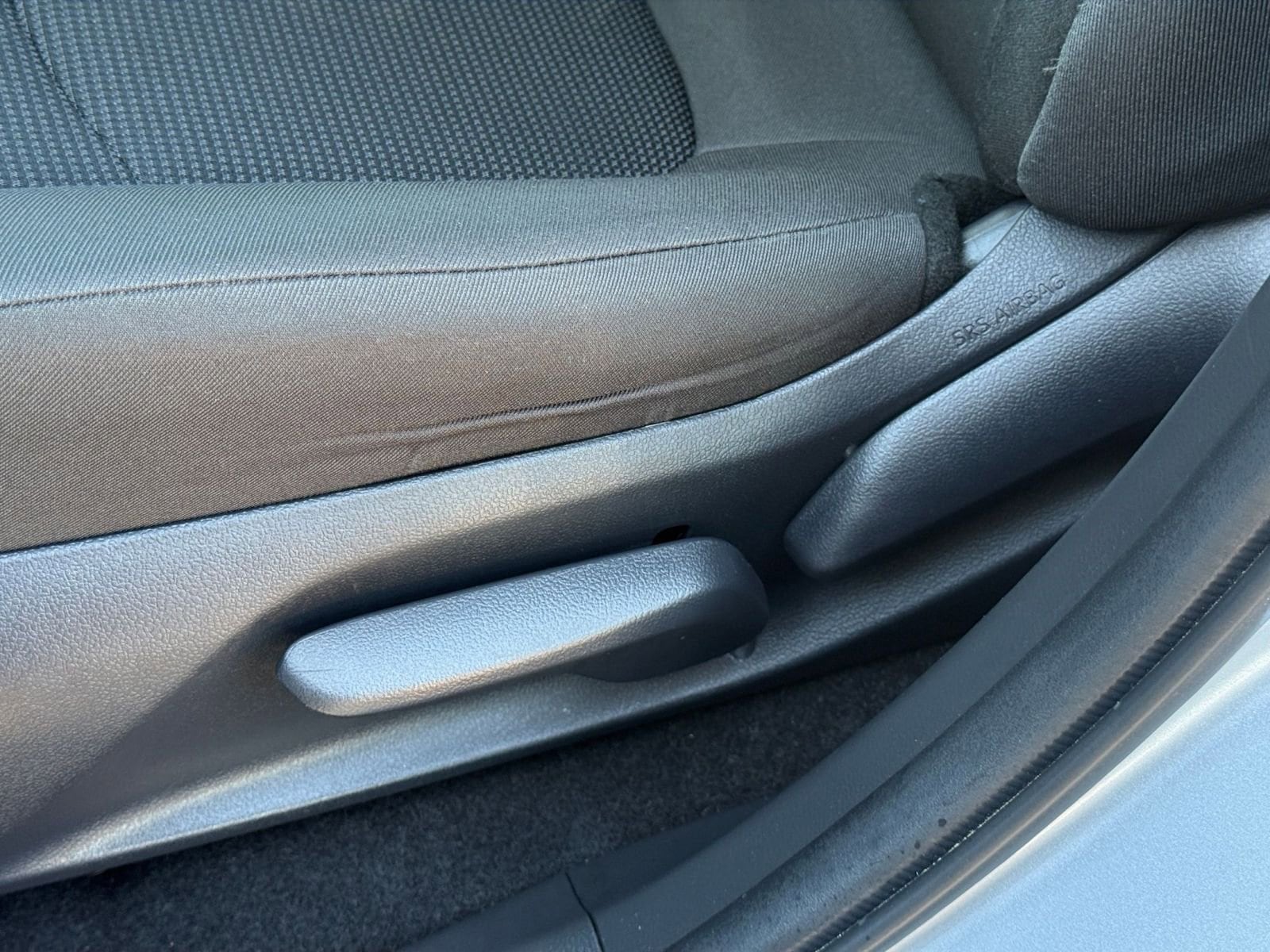 Thumbnail: 2025 Toyota RAV4 - 23