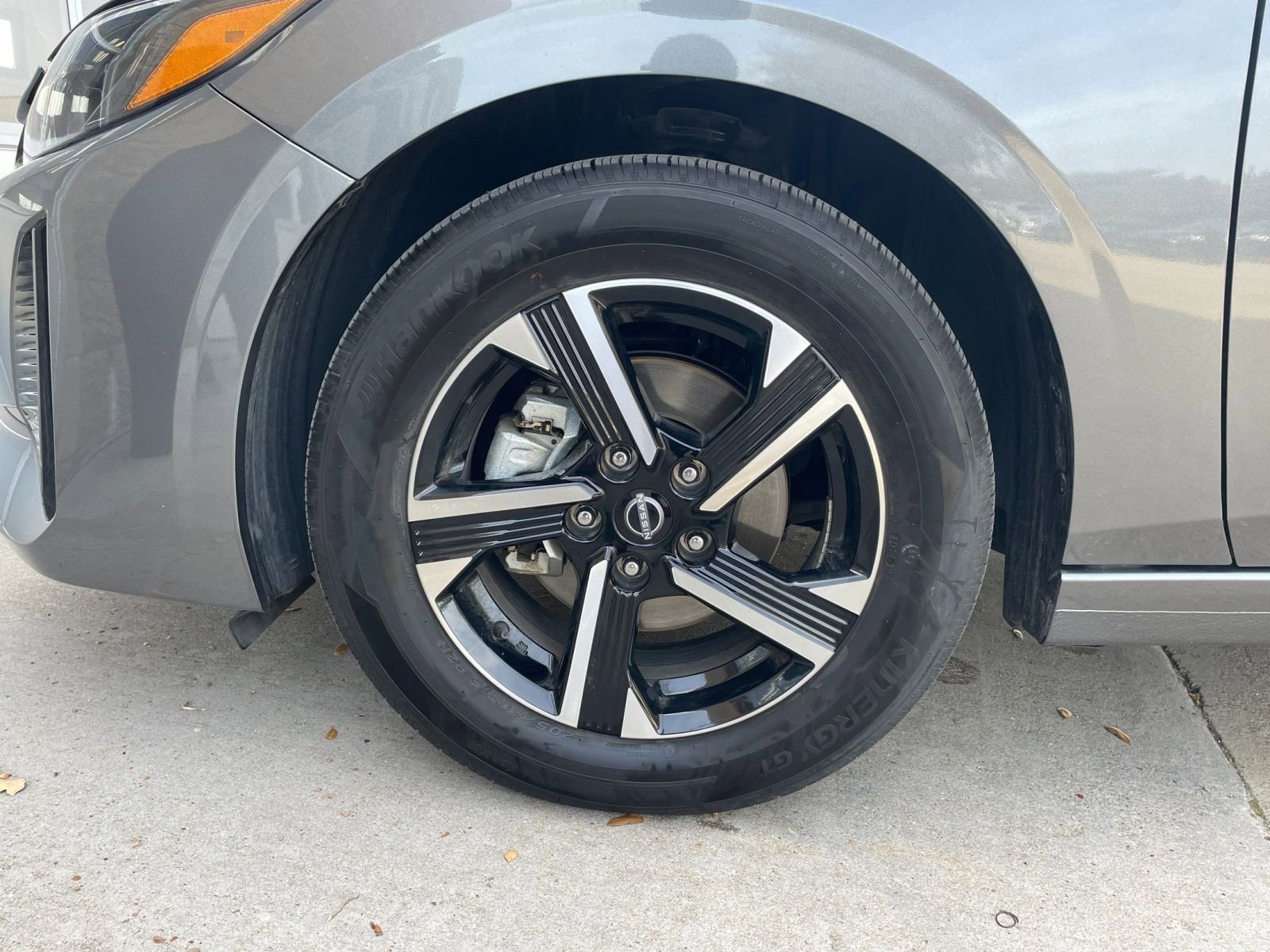 Thumbnail: 2025 Nissan Sentra - 33