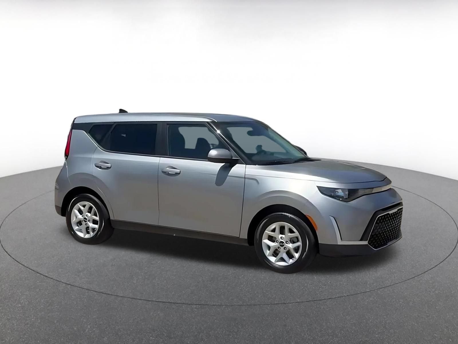 Thumbnail: 2025 Kia Soul - 2