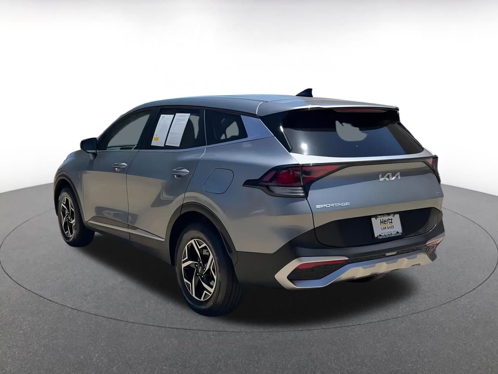 Thumbnail: 2024 Kia Sportage - 11
