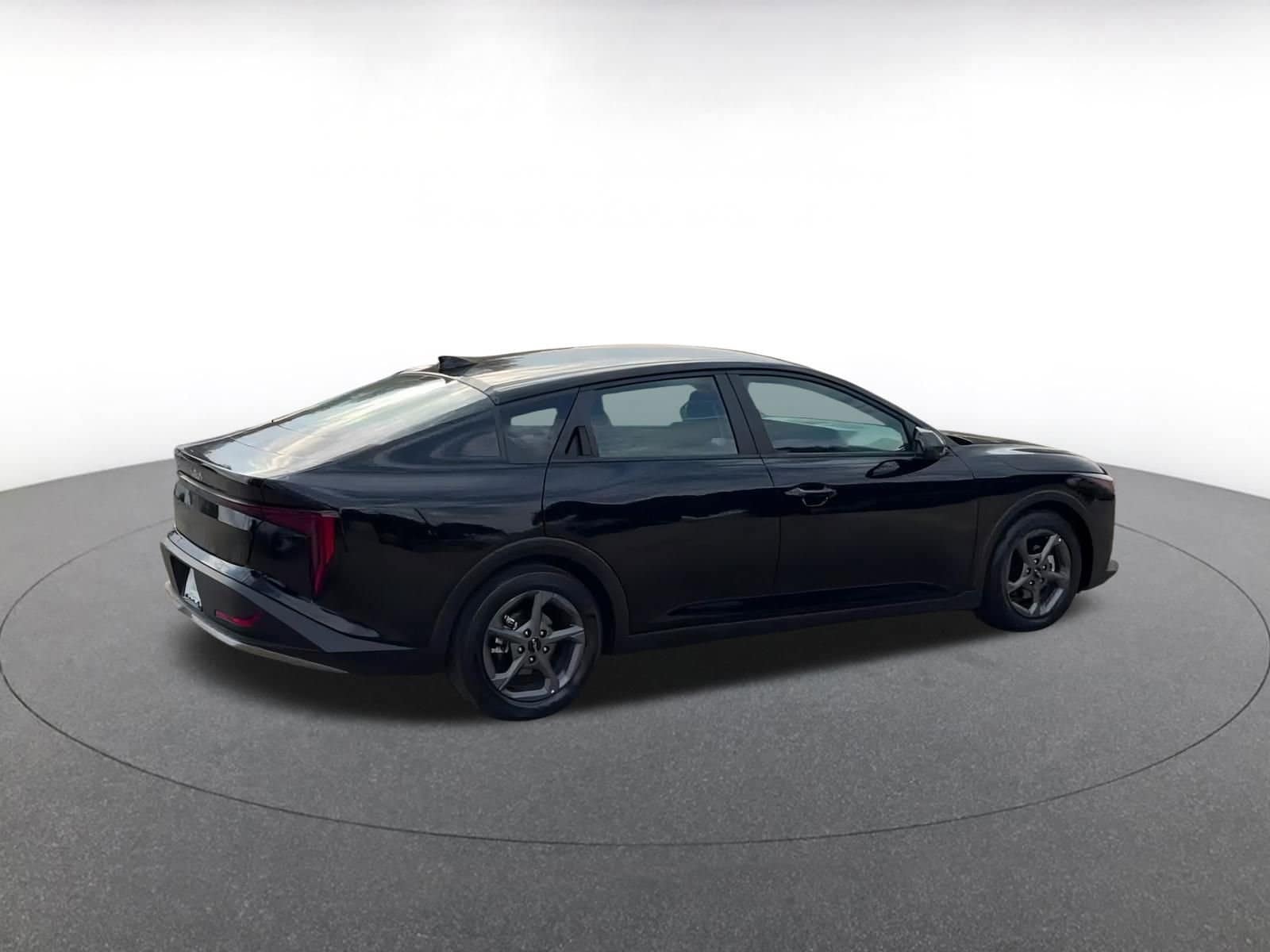 Thumbnail: 2025 Kia K4 - 14