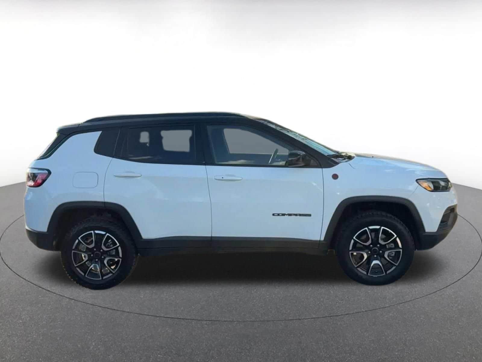Thumbnail: 2025 Jeep Compass - 15